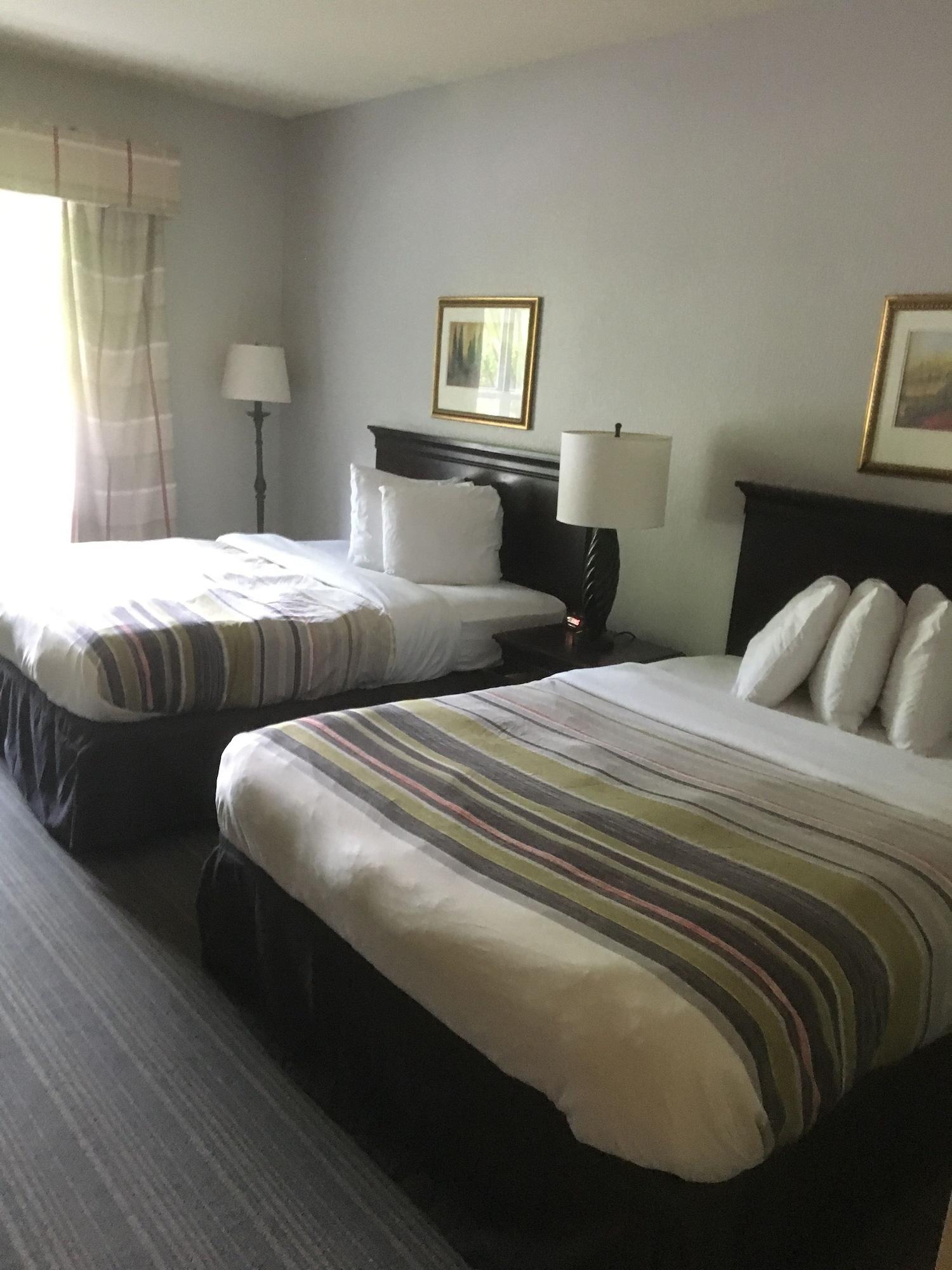 Baymont By Wyndham Sumter Hotel Buitenkant foto