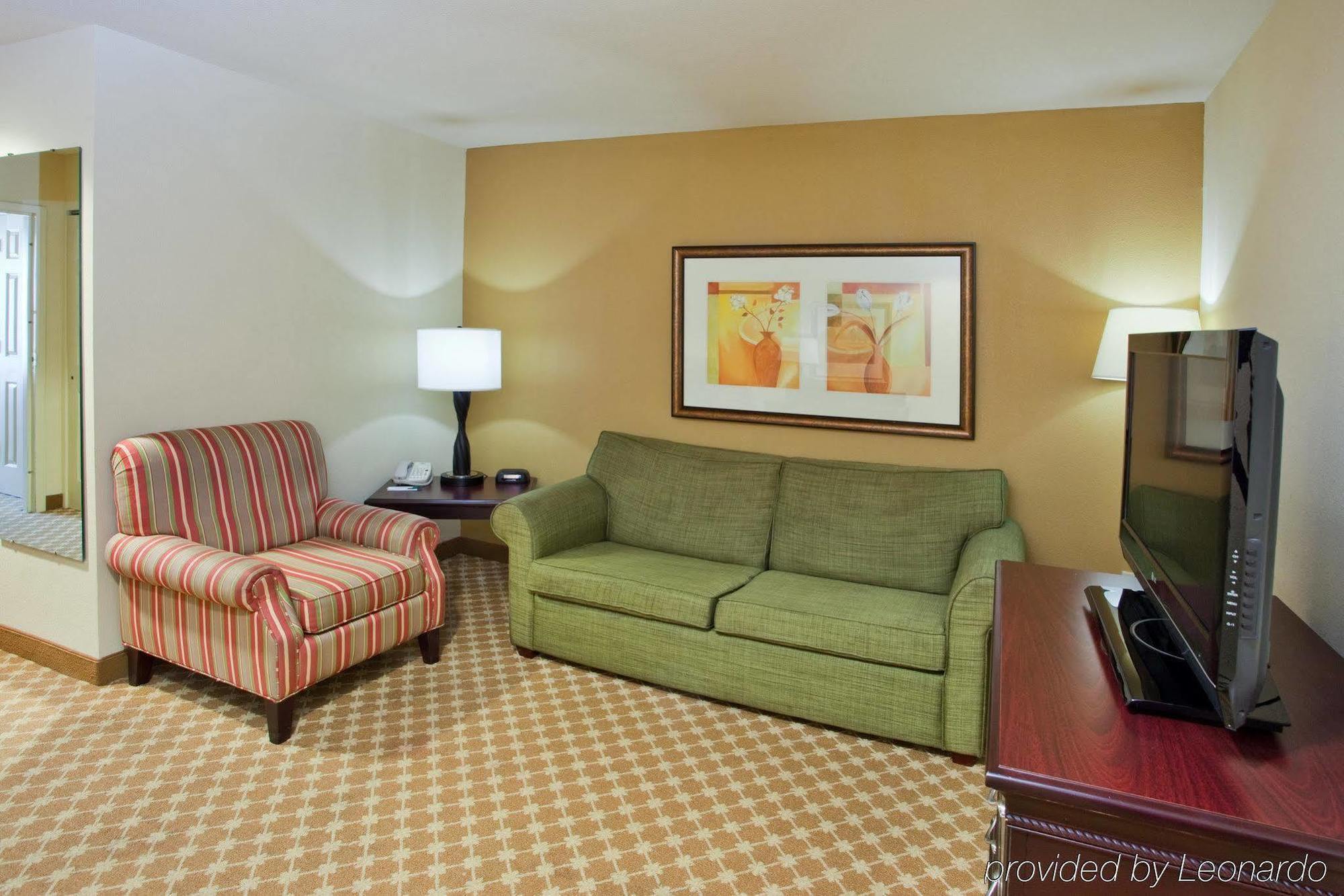 Baymont By Wyndham Sumter Hotel Kamer foto